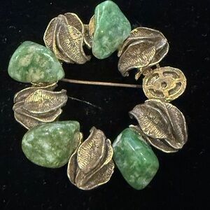 Jade Vintage HOB Green and Gold Wreath Leaf Brooch